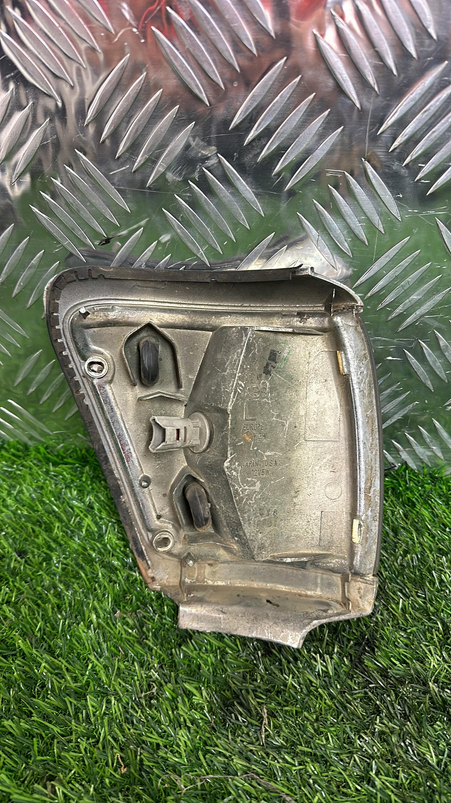 1993 - 1996 Toyota 4Runner Left Indicator TOYOTA 35-52