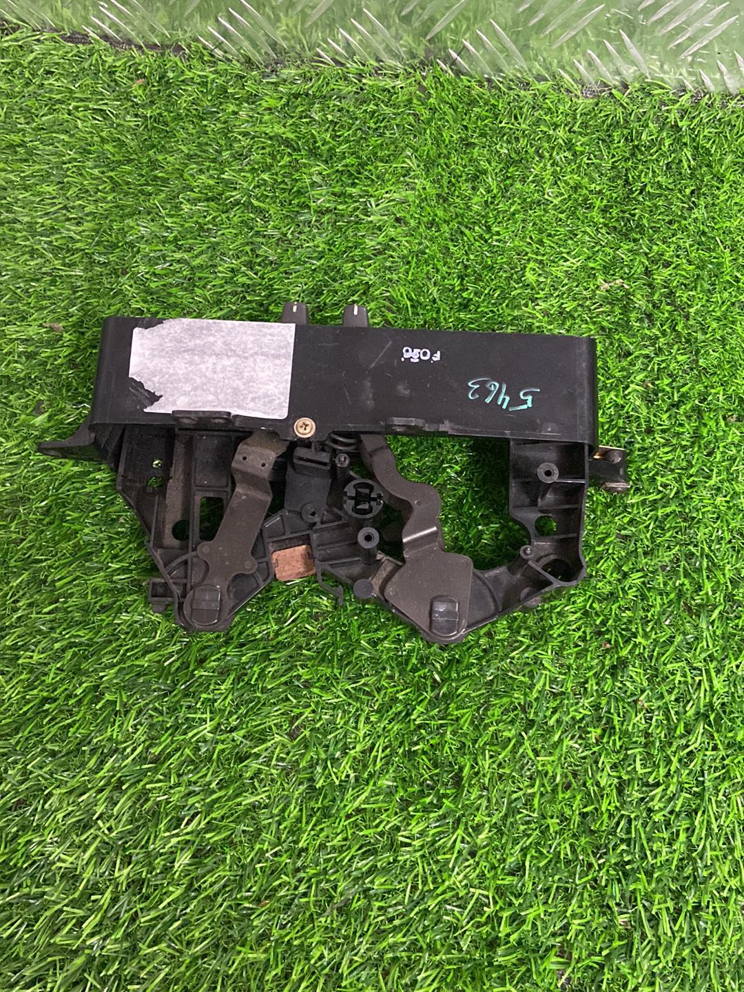 1989 - 2004 Toyota Hiace Heater/AC Controls