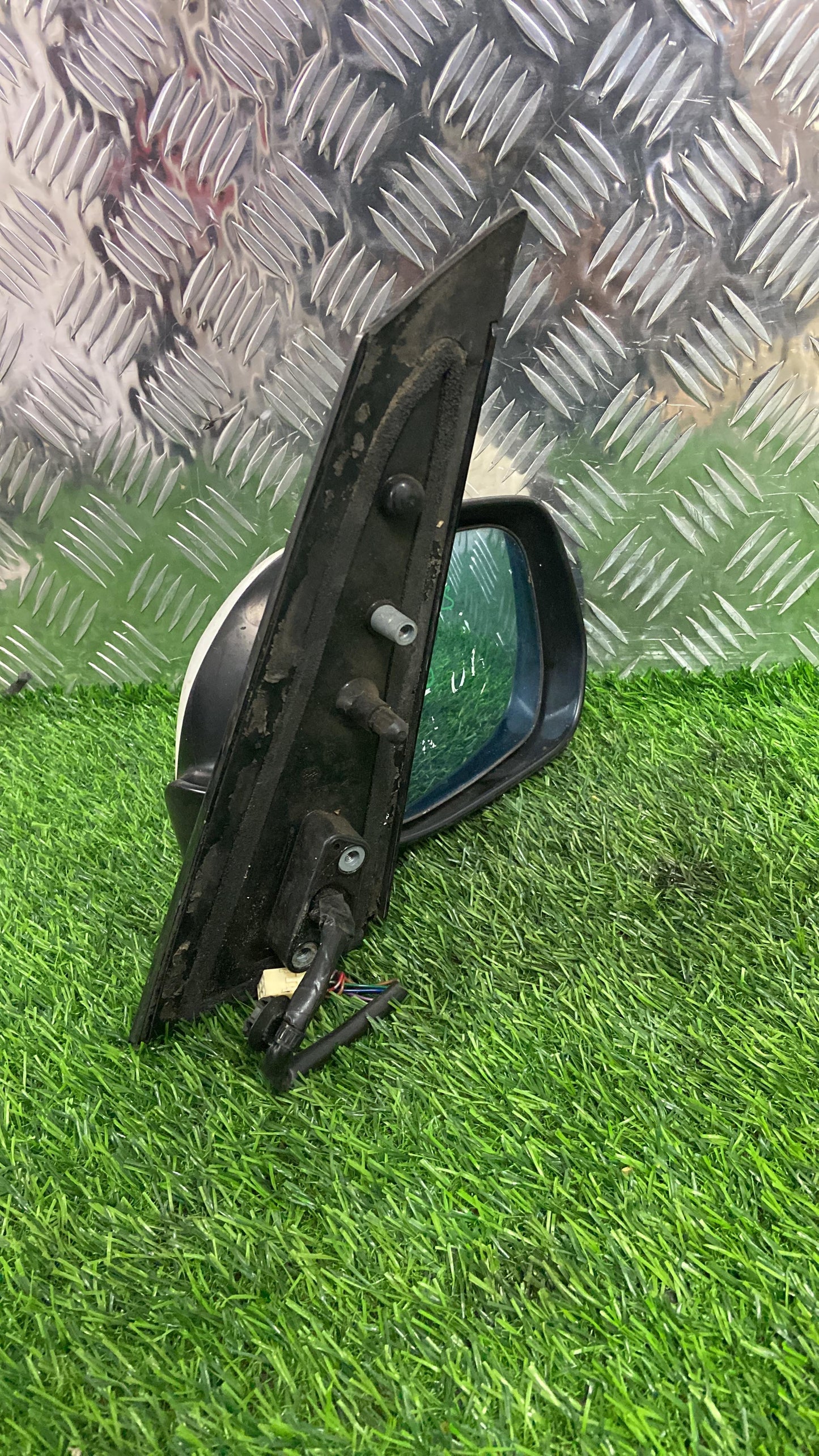 1999 - 2005 Toyota Avensis Right Door Mirror 5 WIRE
