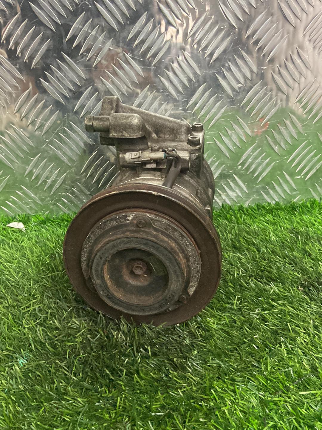 1996 - 2002 Toyota Land Cruiser A/C Compressor 447200-4554