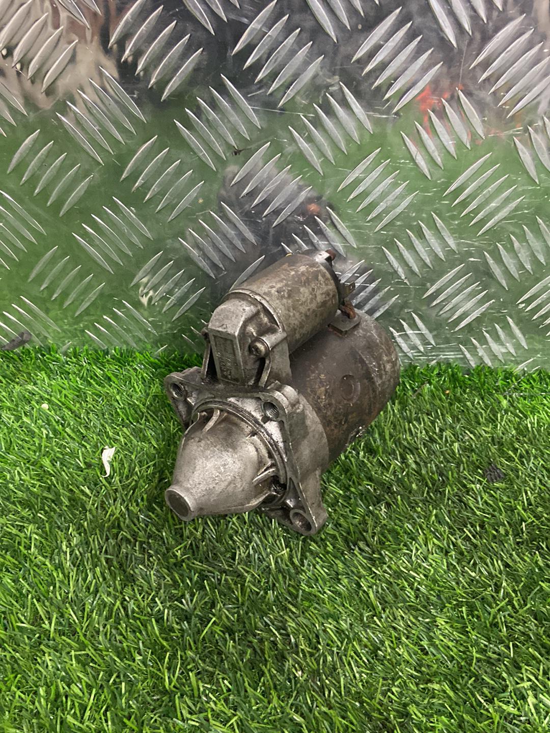 1998 - 2003 Mazda Familia Starter Motor M3T24486