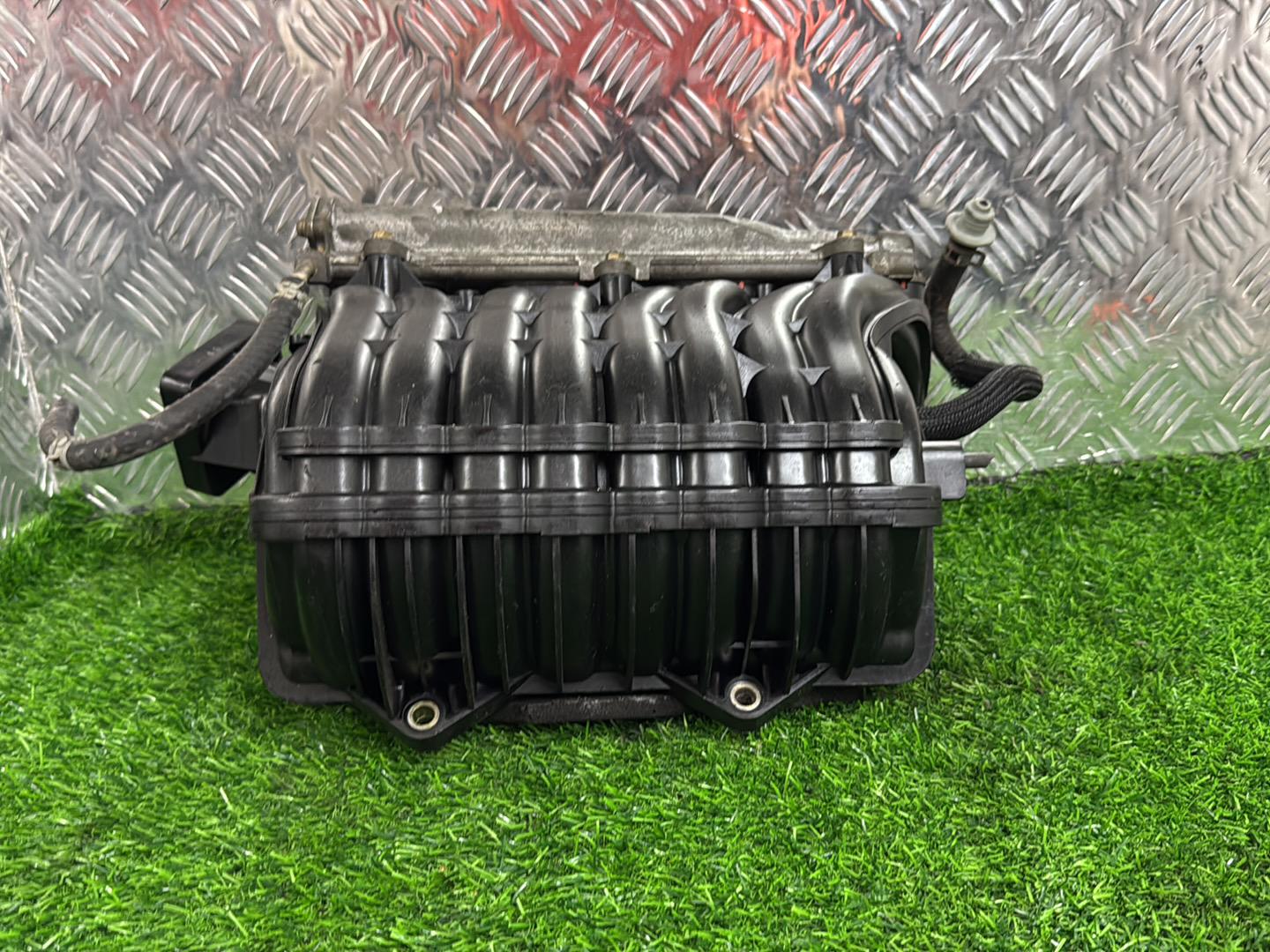 2001 - 2007 Toyota Noah Intake Manifold 1AZ 2.0L