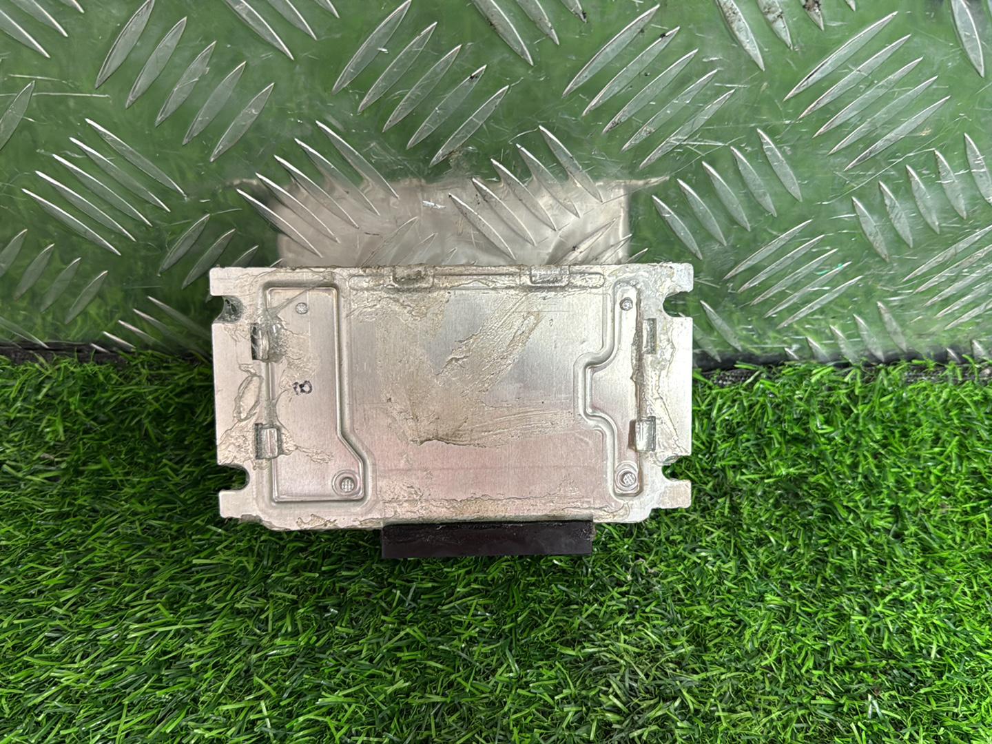 2005 - 2009 Land Rover Discovery Transfer Case Control Module NNW 502 932