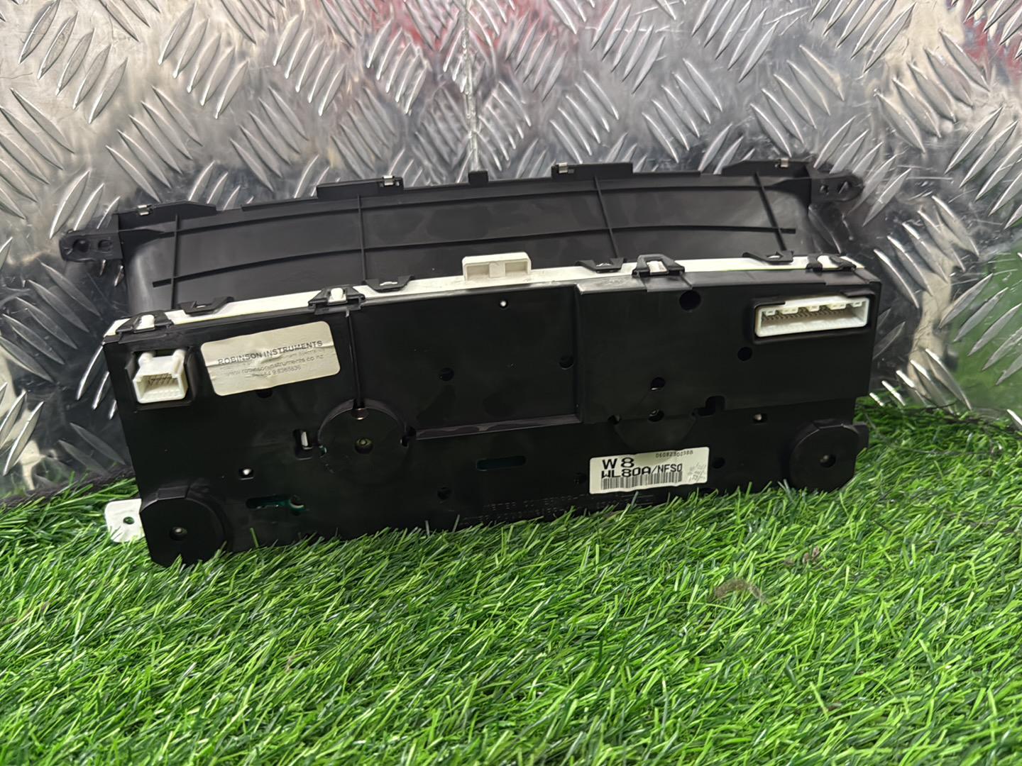 Nissan Elgrand Instrument Cluster Done 227,000 Kms