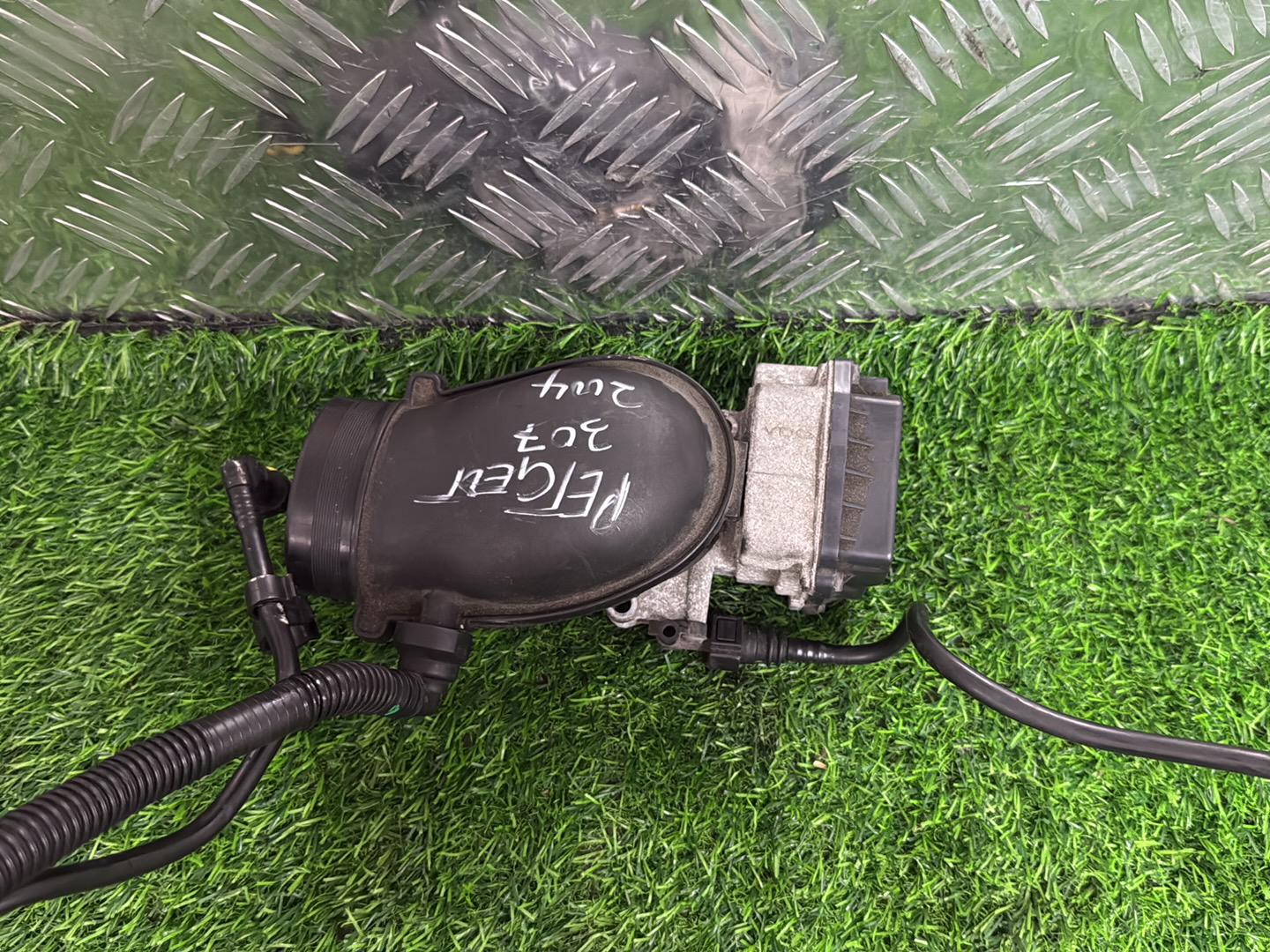 Peugeot 307 Throttle Body 97 526 828 80