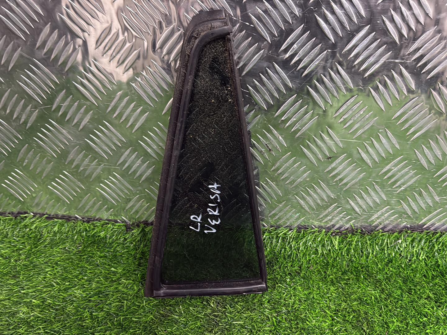 2004 - 2015 Mazda Verisa Left Rear Quarter Door Glass M4Q8 Tint
