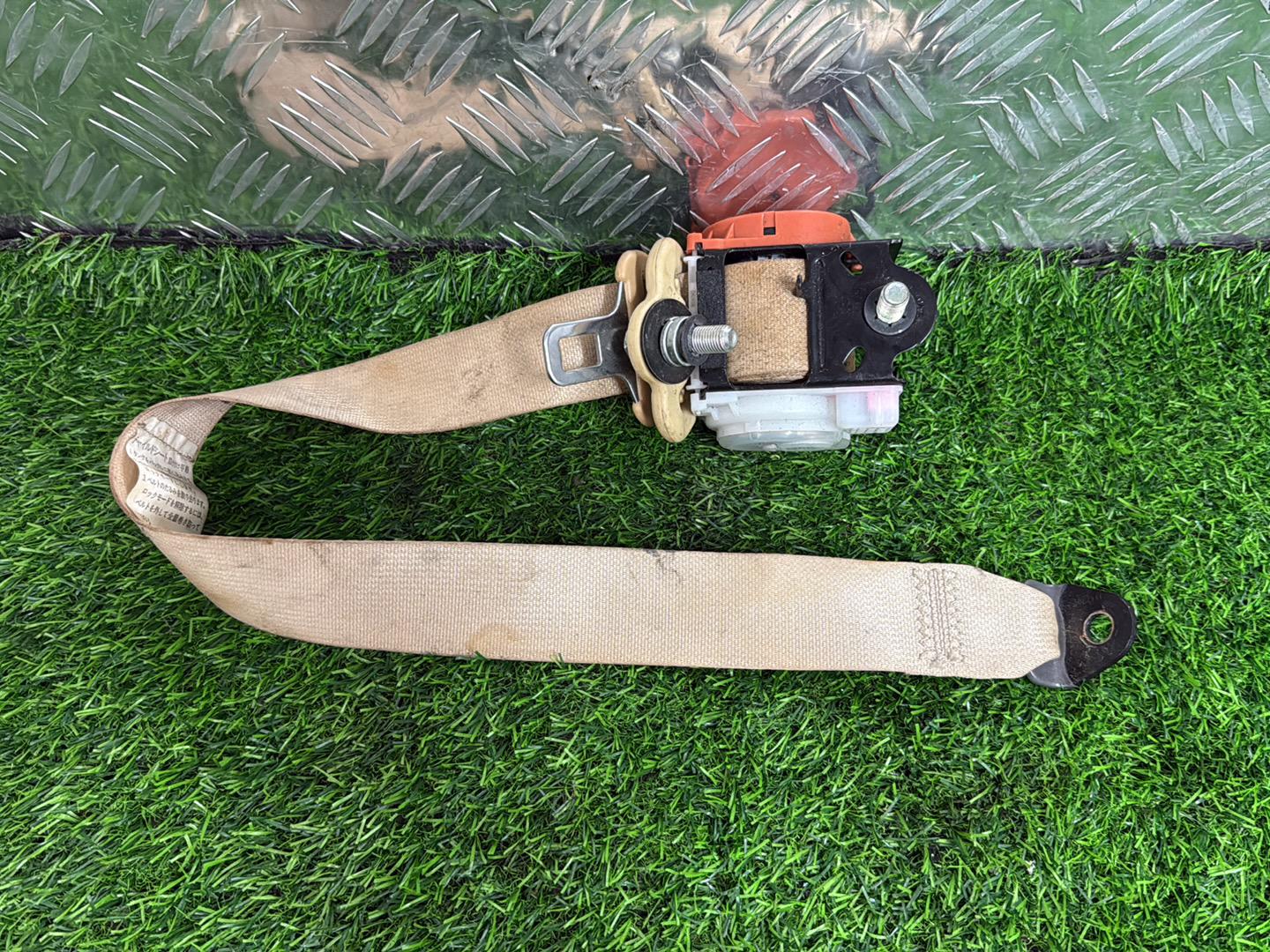 2004 - 2009 Honda Elysion Left Rear Seat Belt TK-AB0-J1140