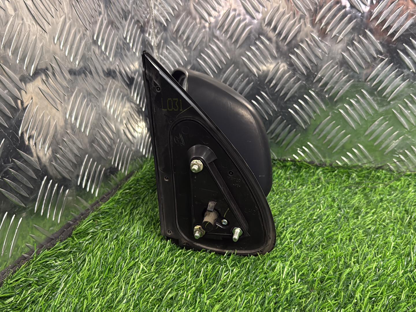 Toyota Hilux Left Door Mirror Manual Type