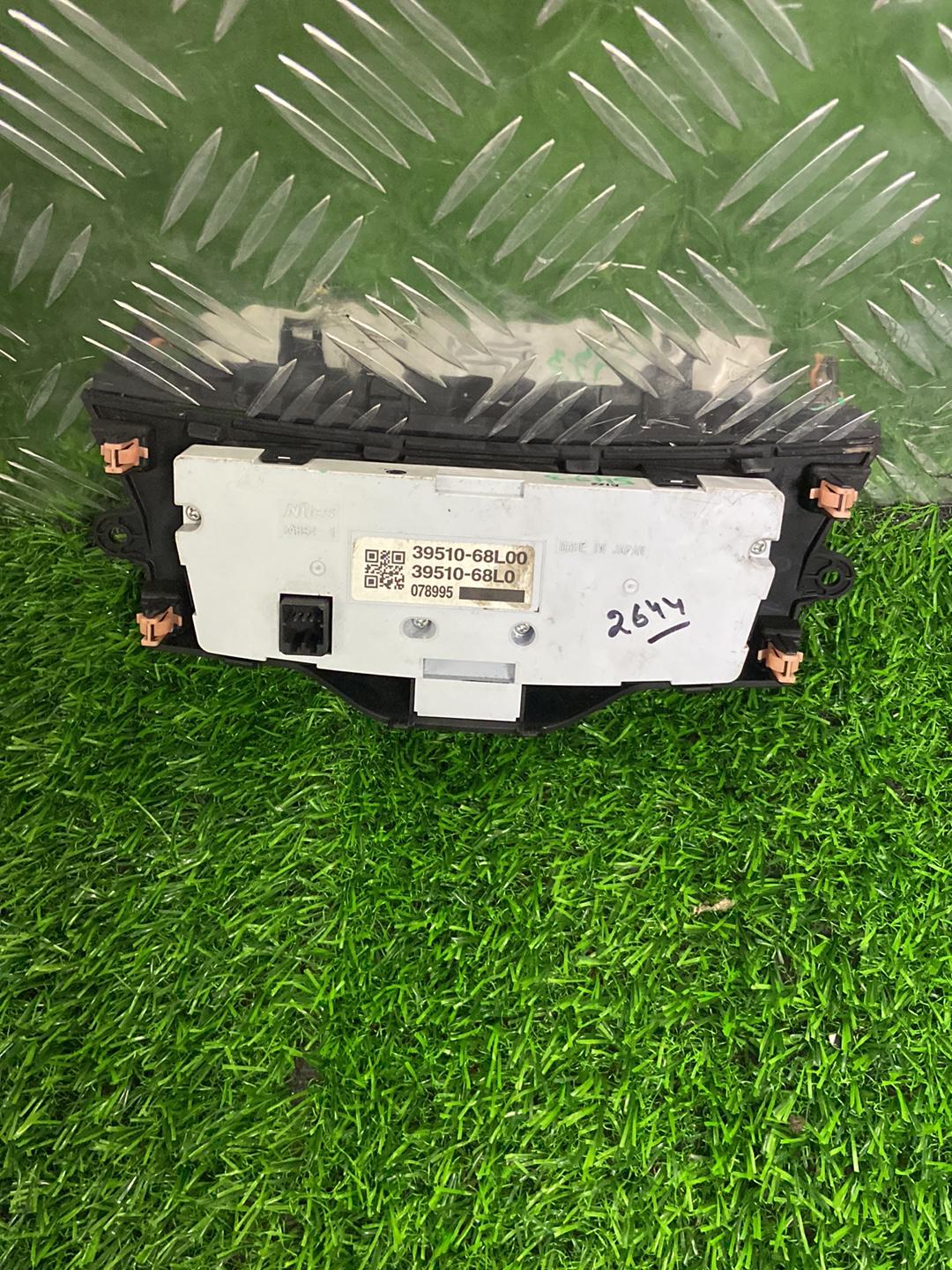 2010 - 2017 Suzuki Swift Heater/AC Controls 39510-68L00
