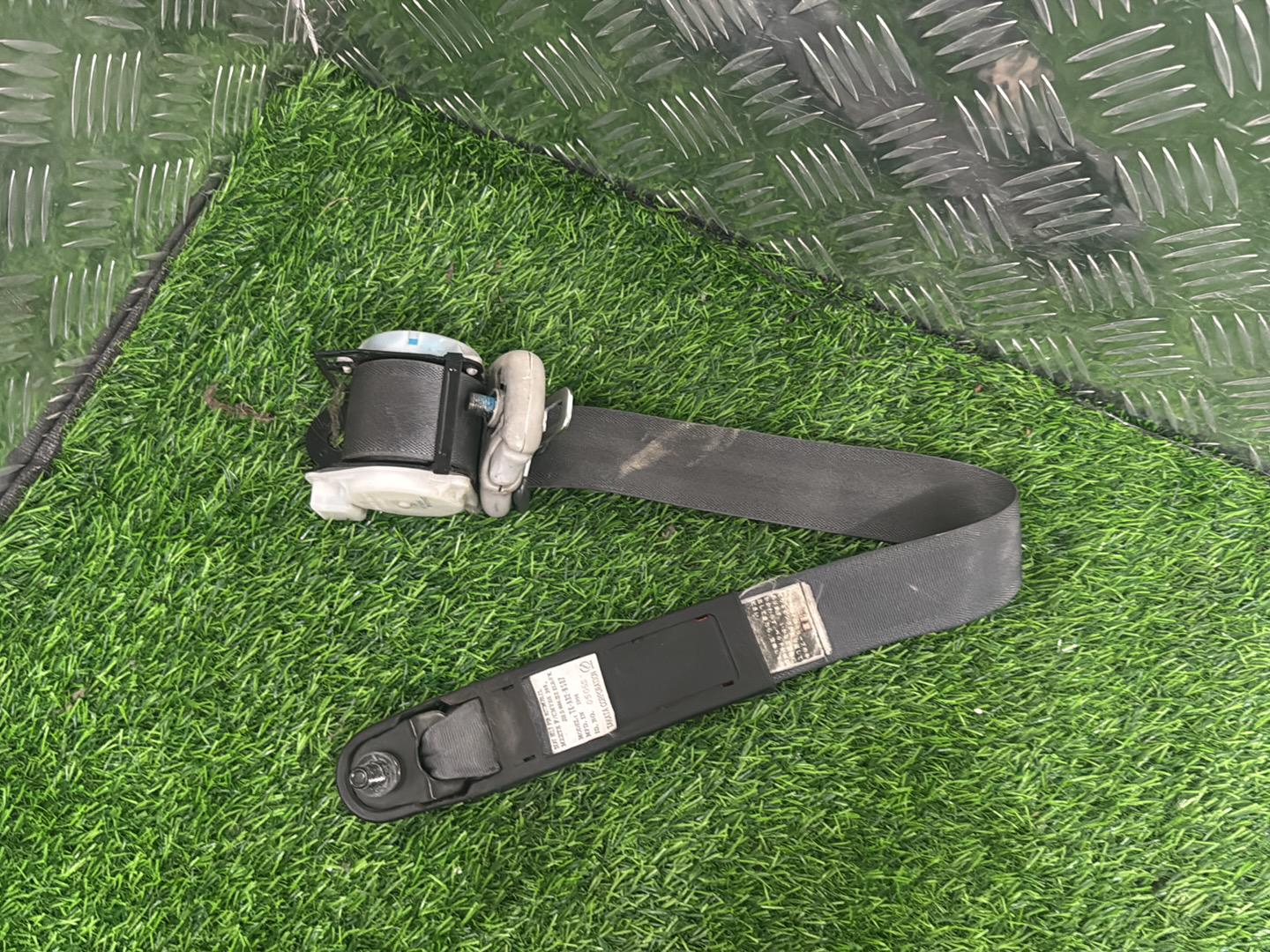 Mitsubishi Lancer Right Front Seat Belt TK-AB2-N587