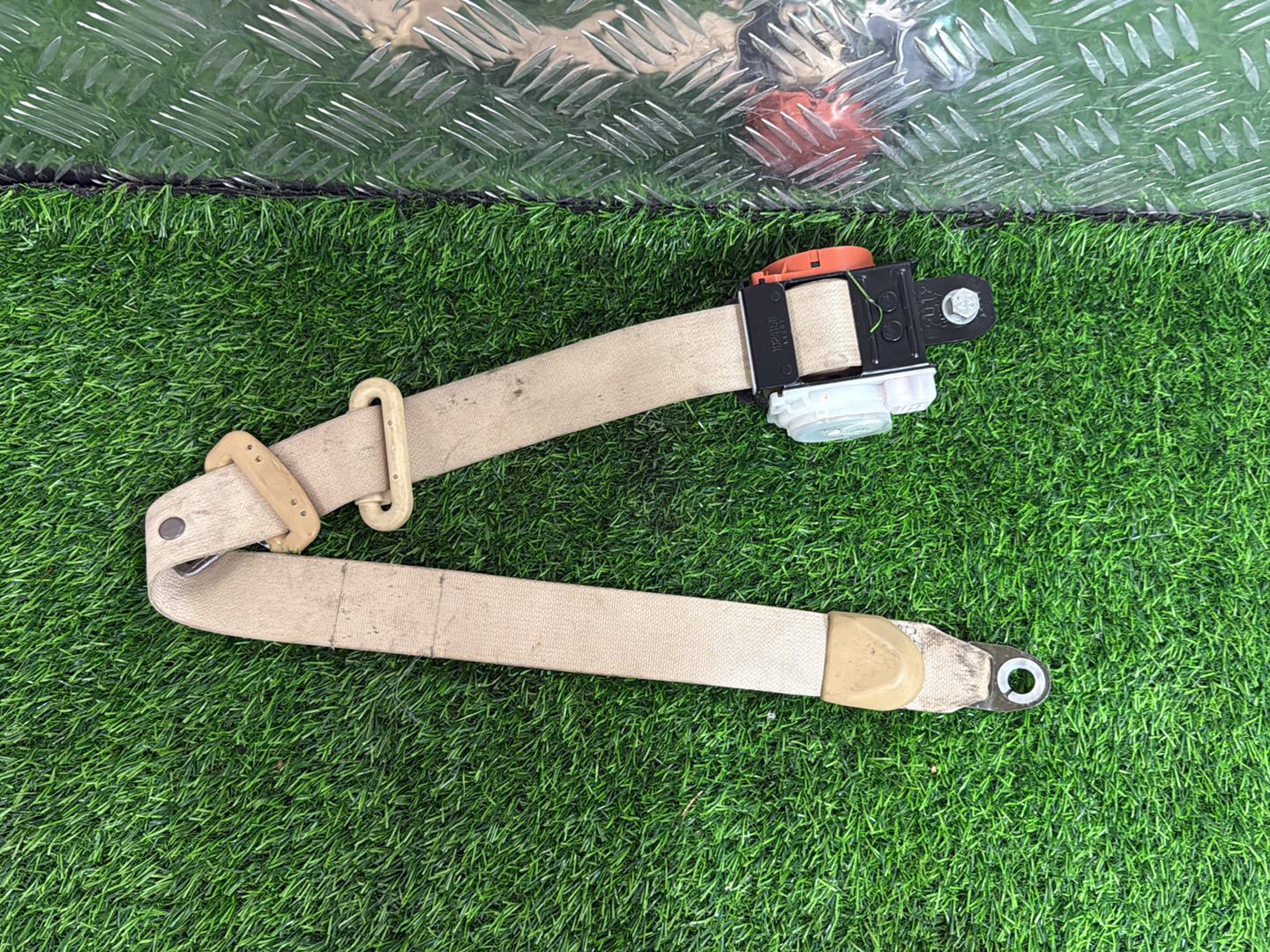 2004 - 2013 Honda Elysion Left Rear Seat Belt TK-AB0-J1113
