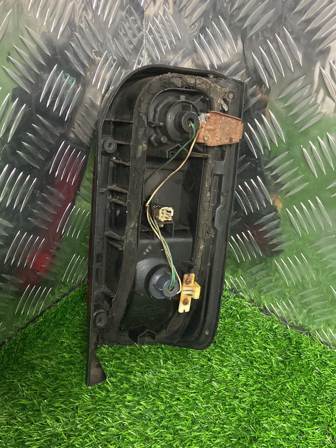 1989 - 2004 Toyota Hiace Left Taillight TOYOTA 26-46