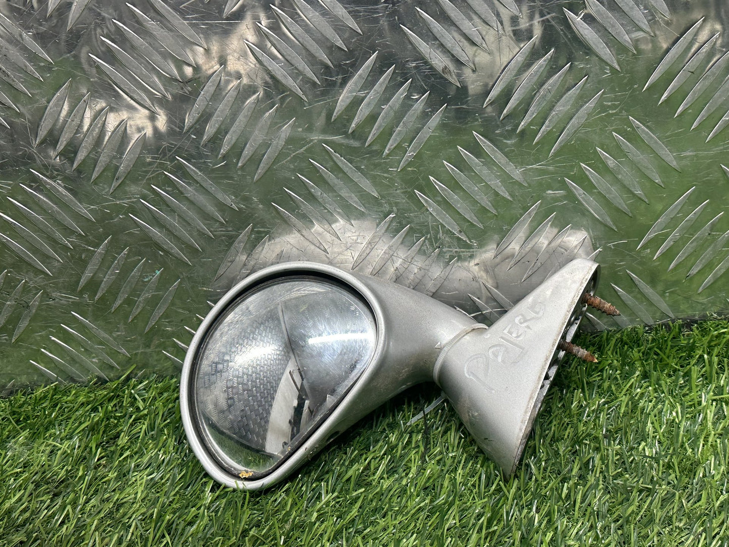 1999-2006 Mitsubishi Pajero V6*W- Left Front Guard Mirror PN: