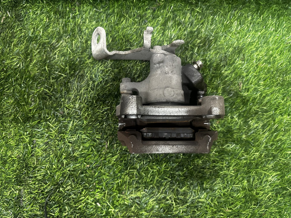 2012-2017 Mazda CX-5 KE - Right Rear Caliper PN: SINGLE POT