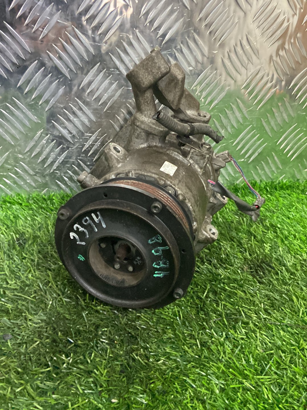 2001-2007 Toyota Noah R60- A/C Compressor PN: (2.0L 1AZ-FSE Petrol) 4472600574