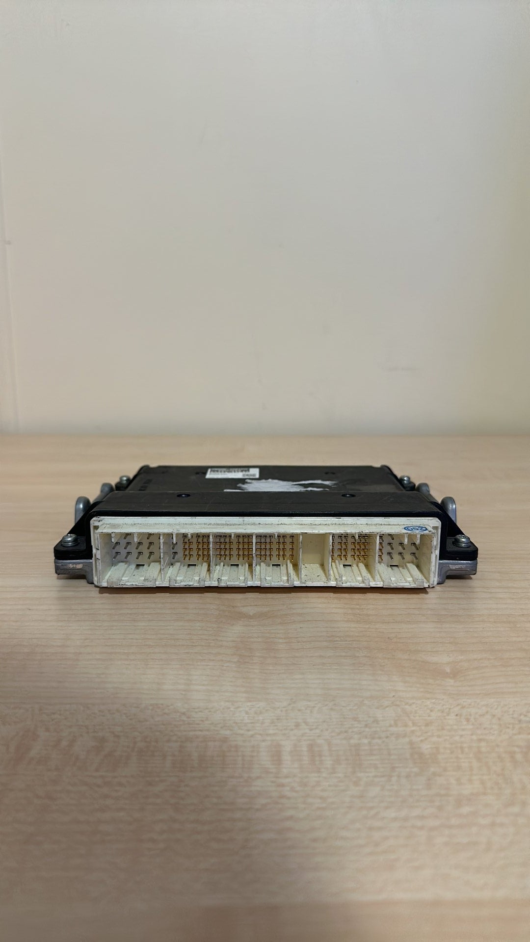 Toyota Hiace ECU 89661-26F40