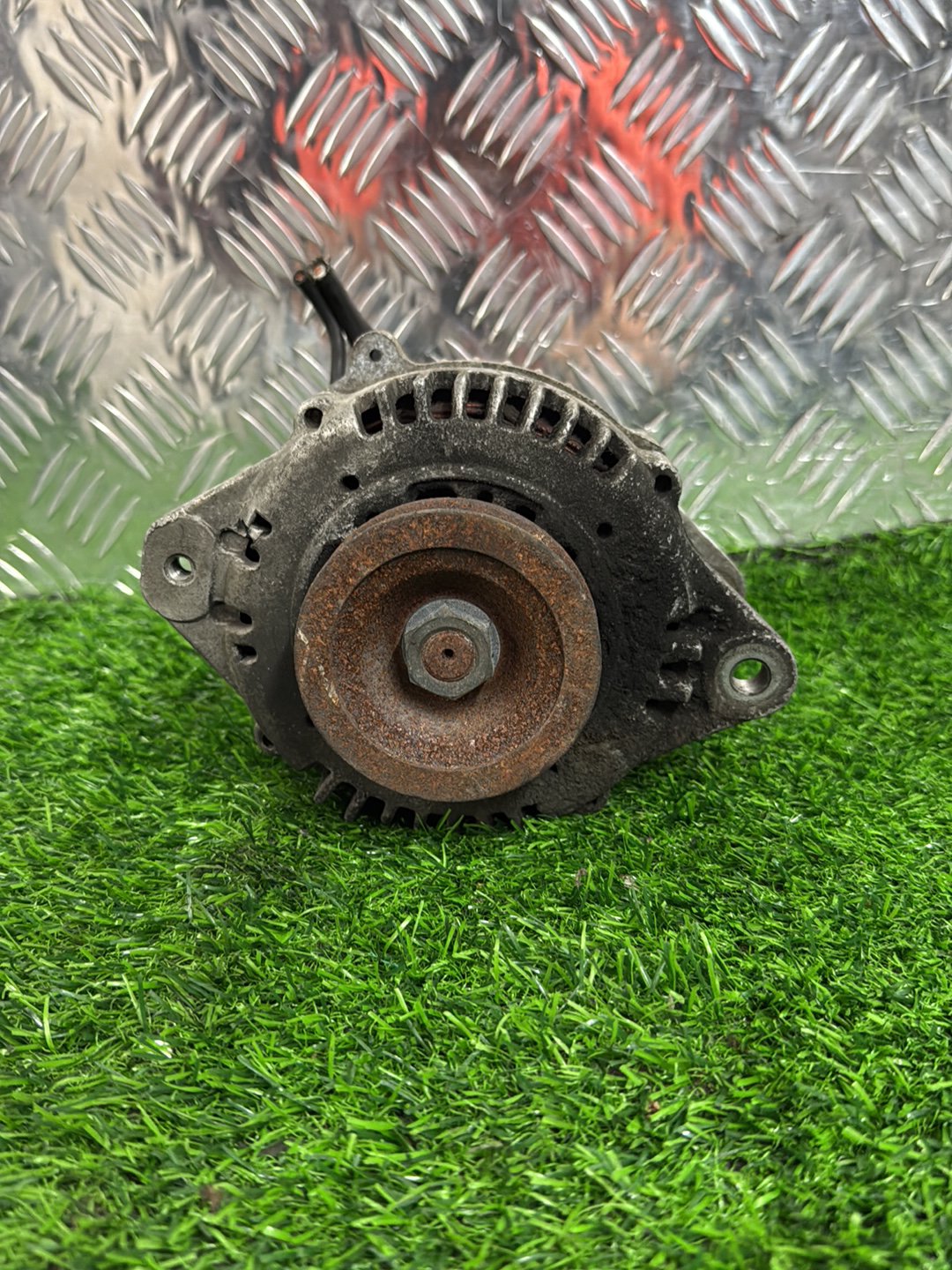 Nissan Terrano Alternator