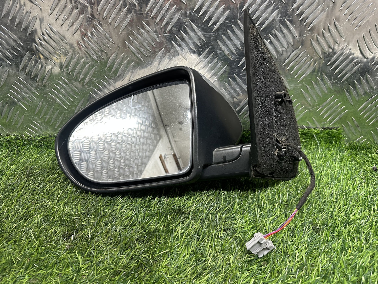 2010-2013 Nissan Qashqai J10- Left Door Mirror PN: 3 WIRE TYPE