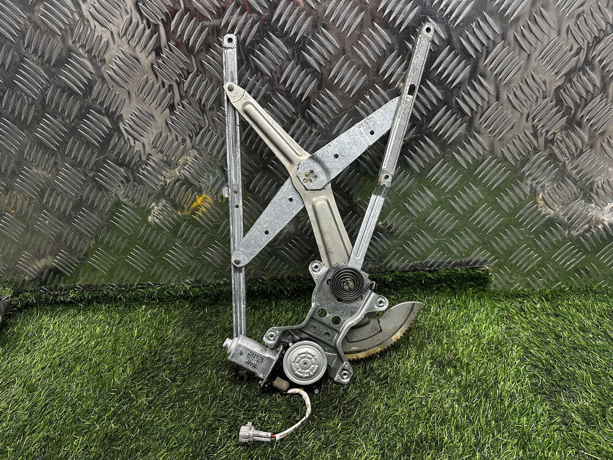 1996-2002 Toyota Land Cruiser Prado - Right Front Window Regulator/Motor PN: 2 PIN- 85710-60170