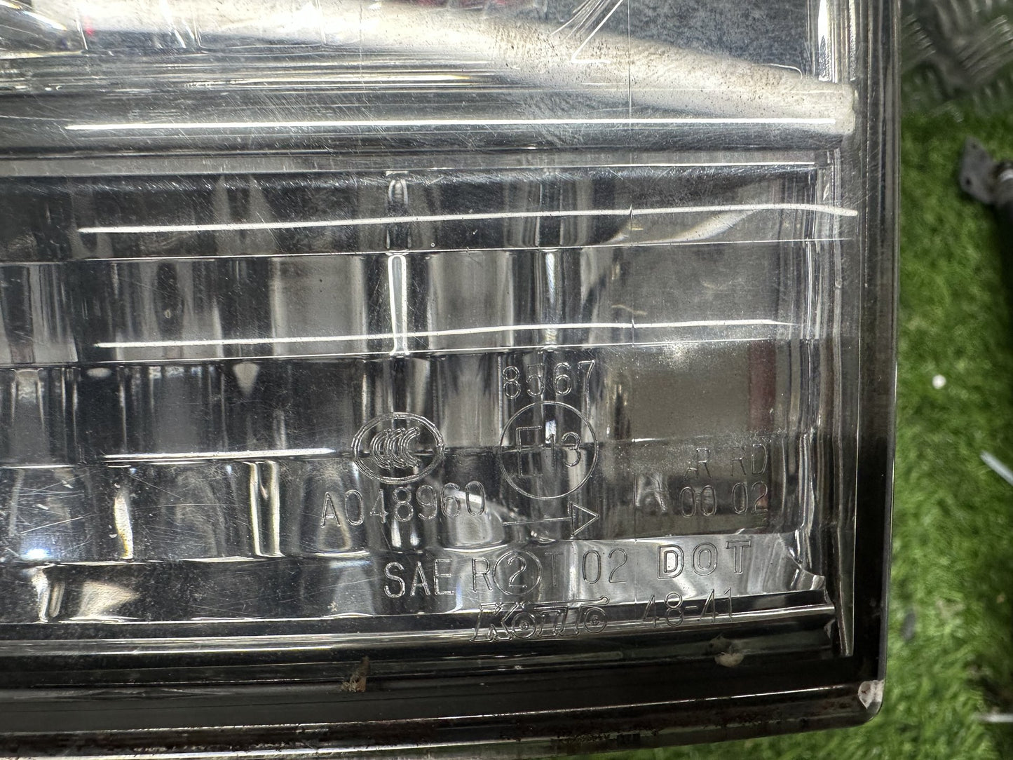 2003-2013 Toyota Harrier U30 - Right Tailgate Garnish PN: KOITO 48-41