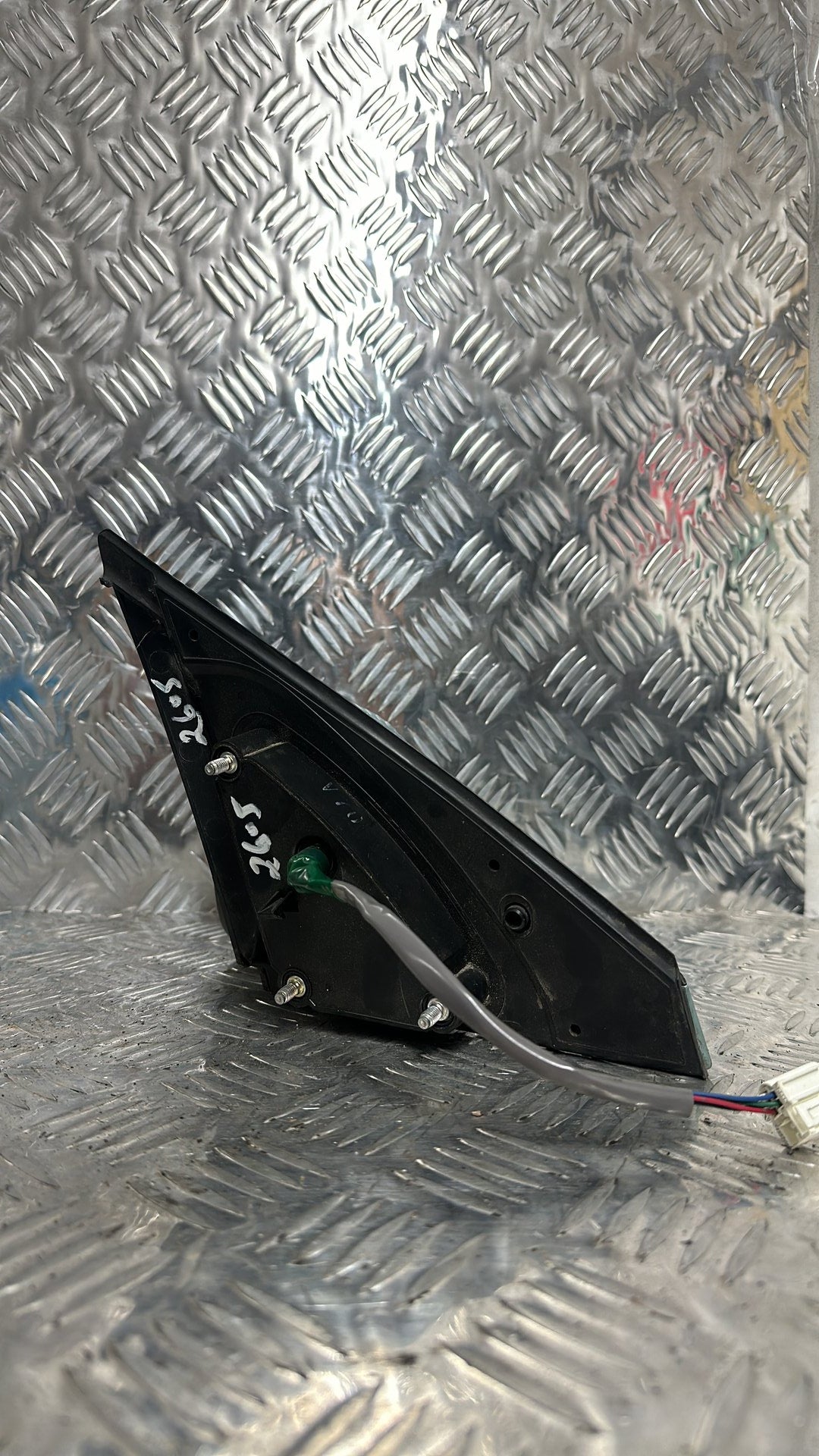 2005-2010 Suzuki Swift- Left Door Mirror PN: 5 WIRE
