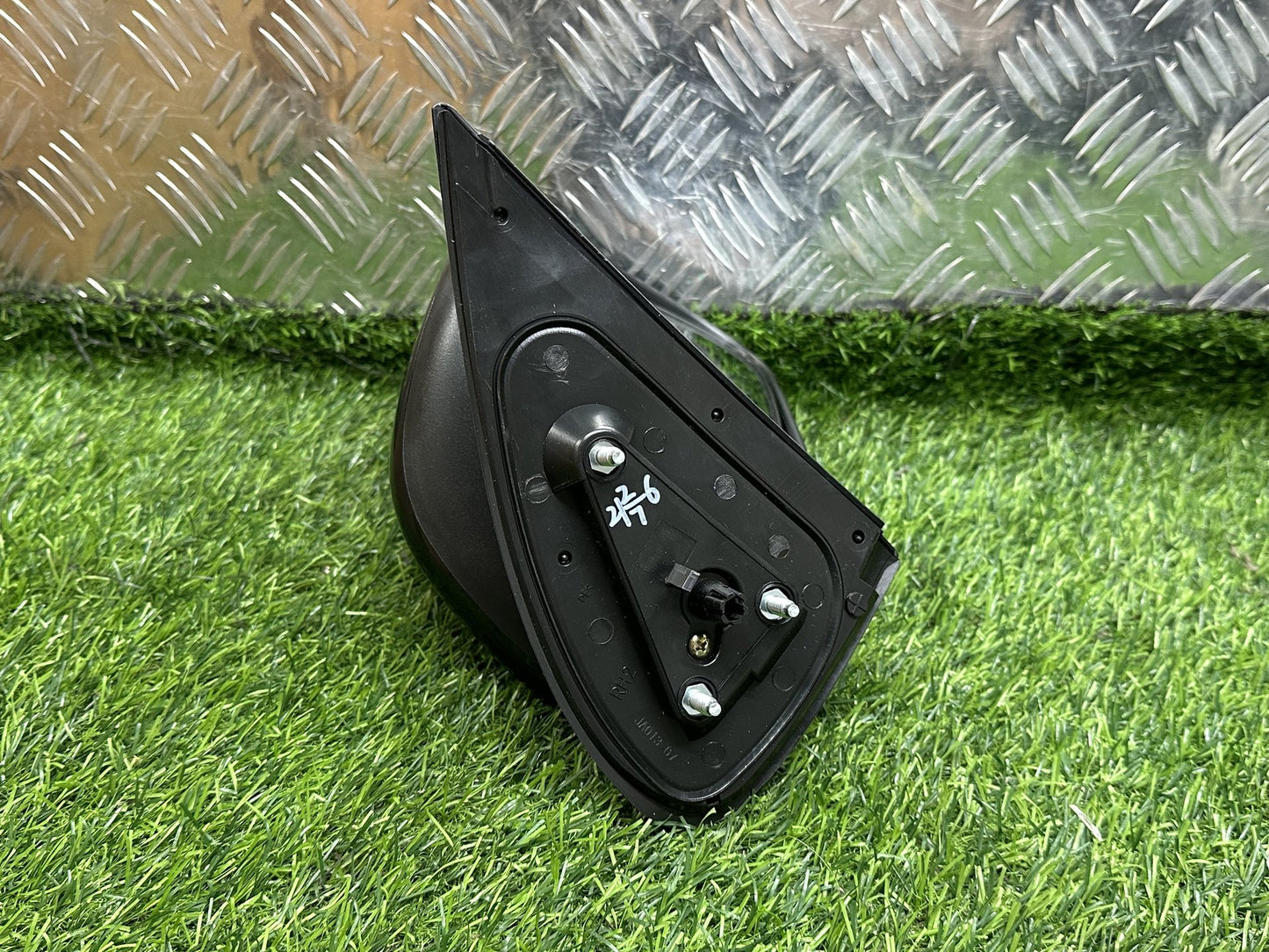2006-2011 Toyota Hilux- Right Door Mirror PN: BRAND
