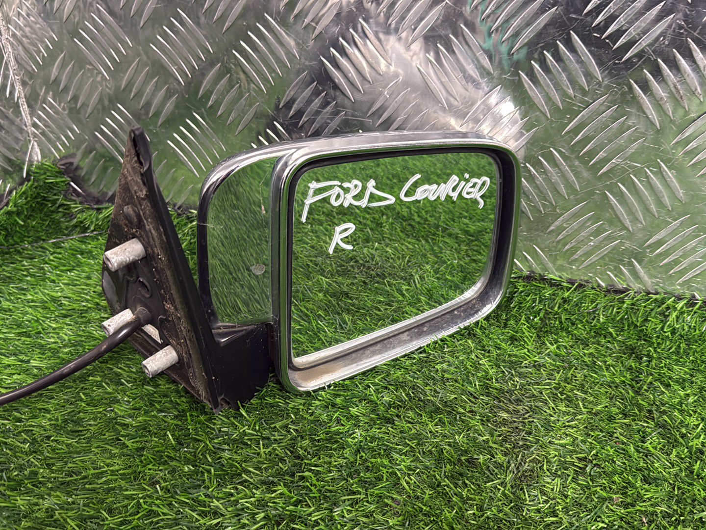 1999 - 2006 Ford Courier Right Door Mirror 3 Wire