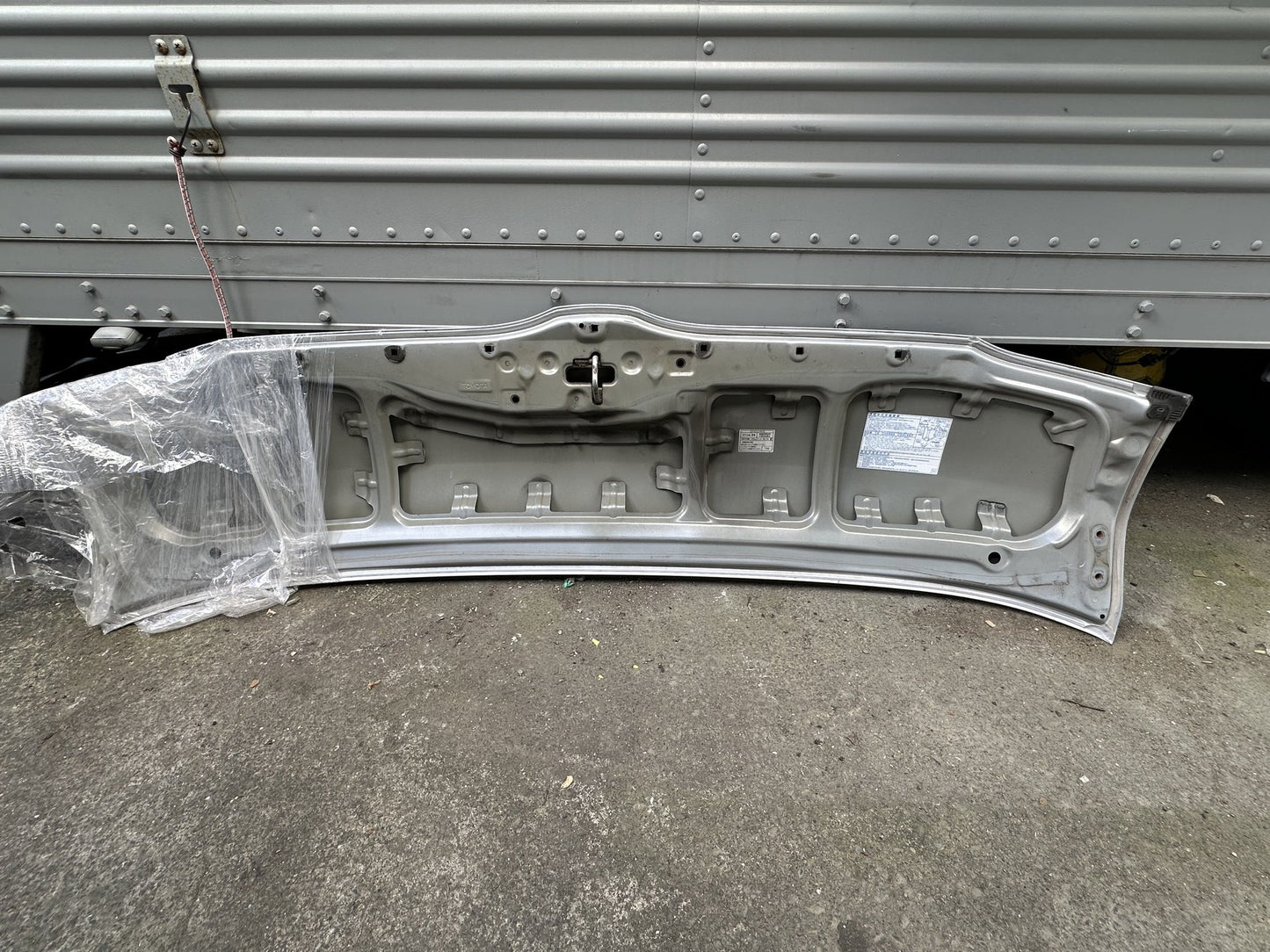 2004-2019 Toyota Hiace H200- Bonnet PN: NARROW BODY