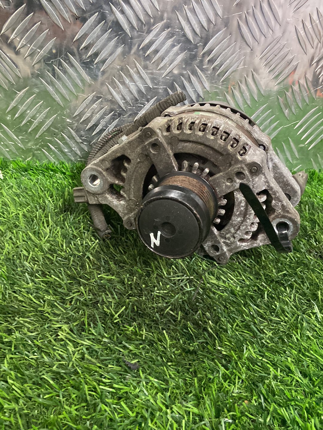 Toyota Crown Alternator 2706031030