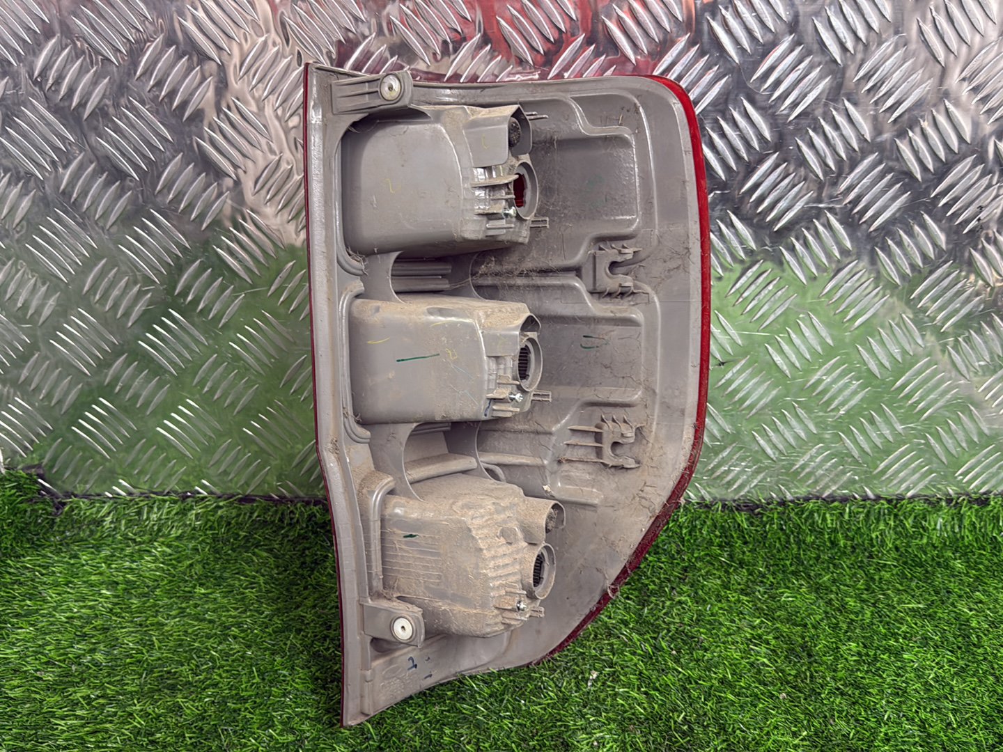 2011 - 2018 Ford Ranger Left Taillight