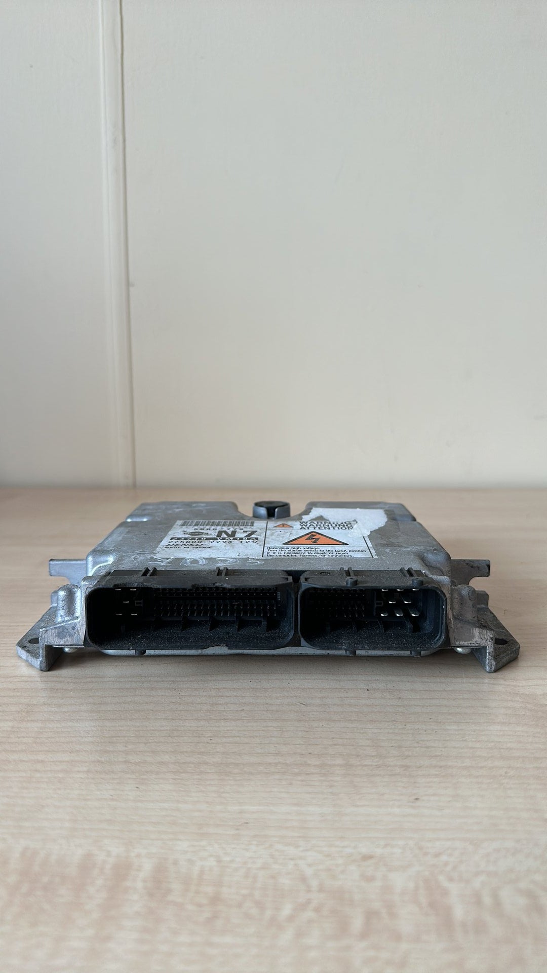 1988-2014 Nissan Navara- ECU PN: 23710 VM10A