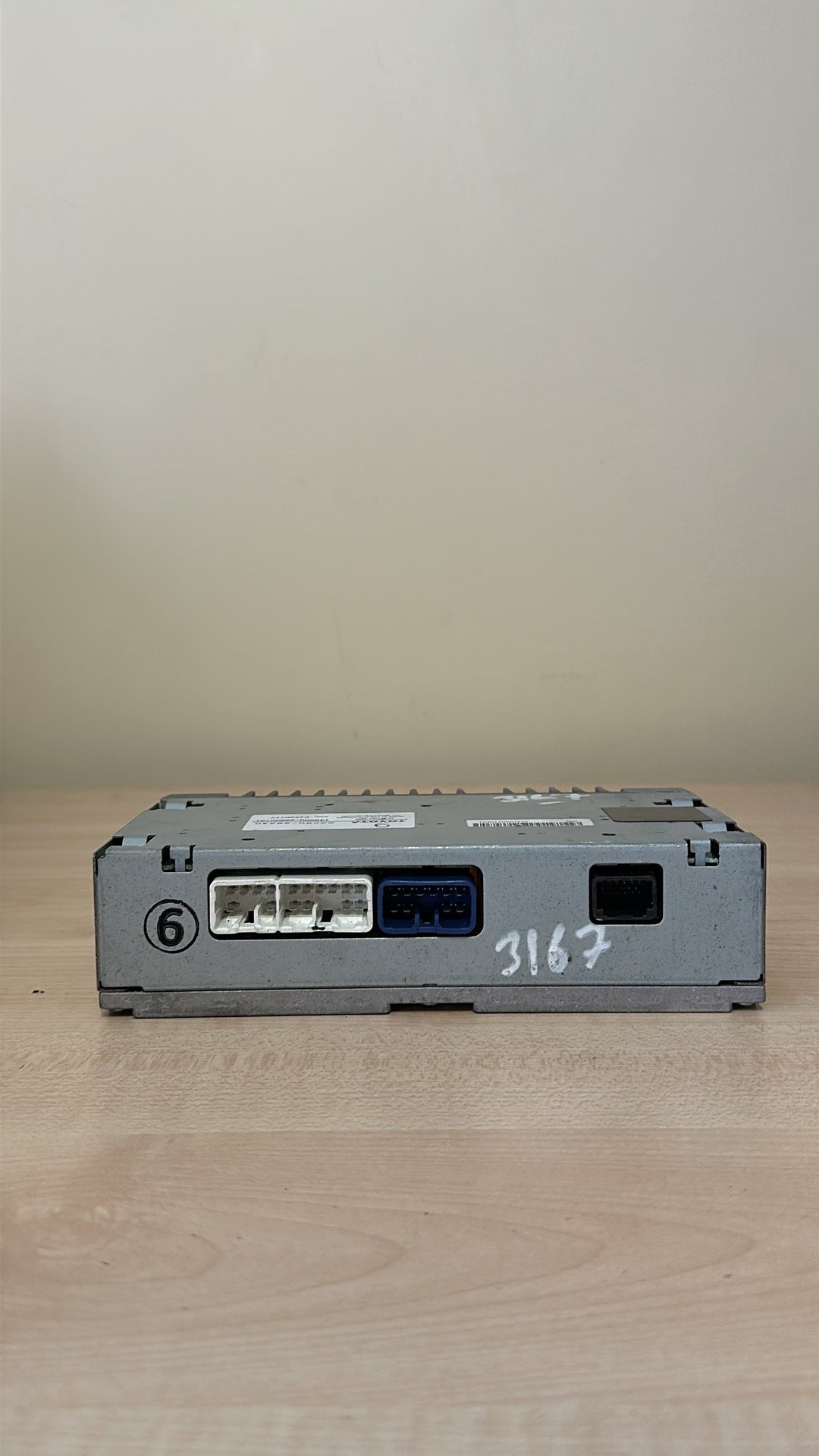 2006-2014 Toyota Estima- Amplifier PN: 86280-28240