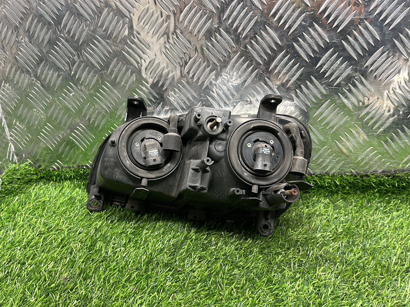 1995 - 2000 Toyota RAV4 Right Headlight ICHIKOH 42-14