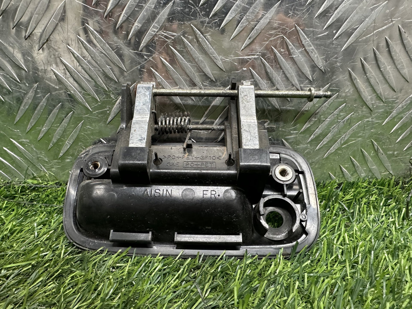 1996-2002 Toyota Land Cruiser Prado- Right Front Exterior Door Handle PN:
