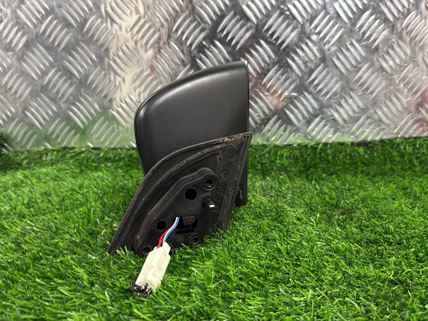 2006 - 2016 Mazda MPV Right Door Mirror 5 Wire