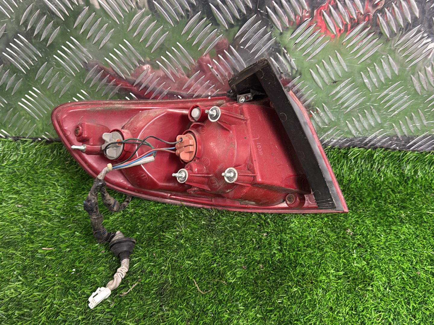2005 - 2012 Hyundai Santa Fe Right Taillight 92402-2B0 R