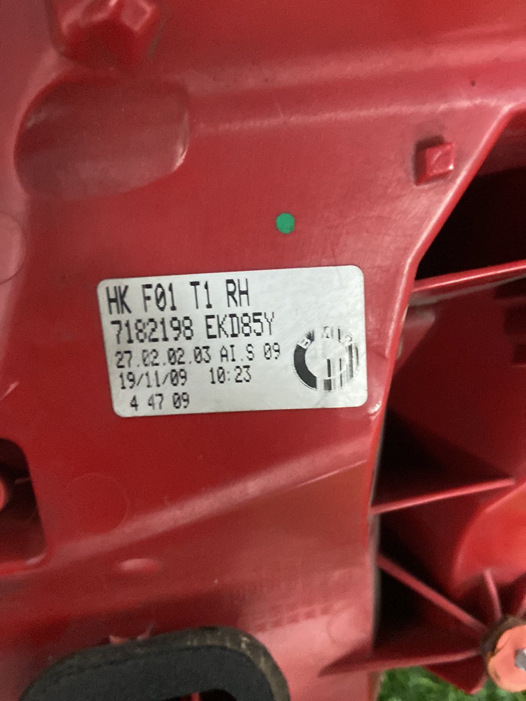 2008 - 2015 BMW 730d Right Taillight 7182198