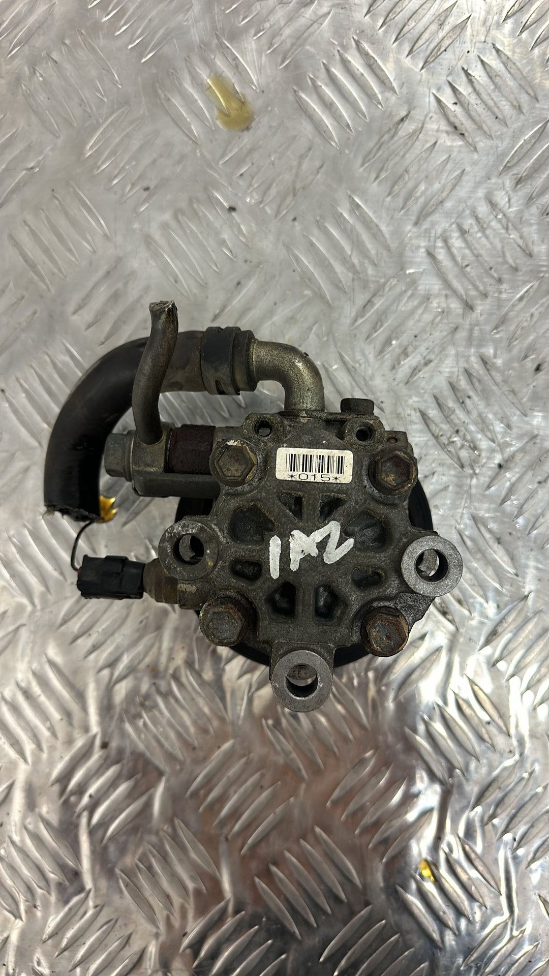 2006 Toyota Noah- Power Steering Pump PN: