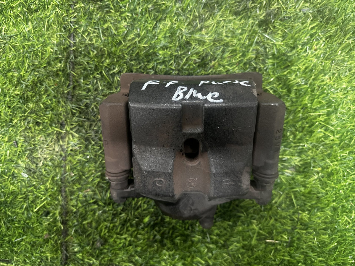 2009-2015 Toyota Prius W30 - Right Front Caliper PN: SINGLE POT
