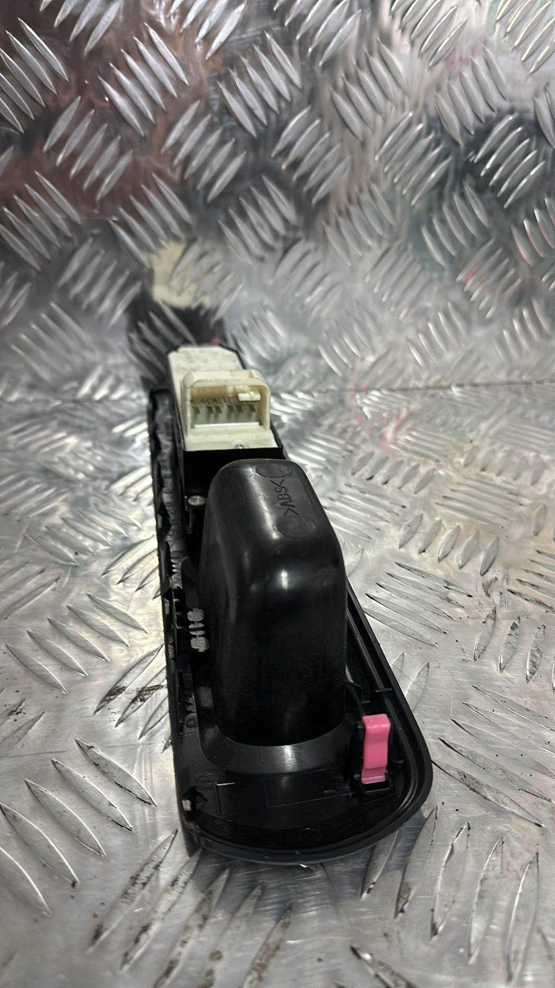 Toyota Aqua- Master Power Window Switch PN: PBT-GF30