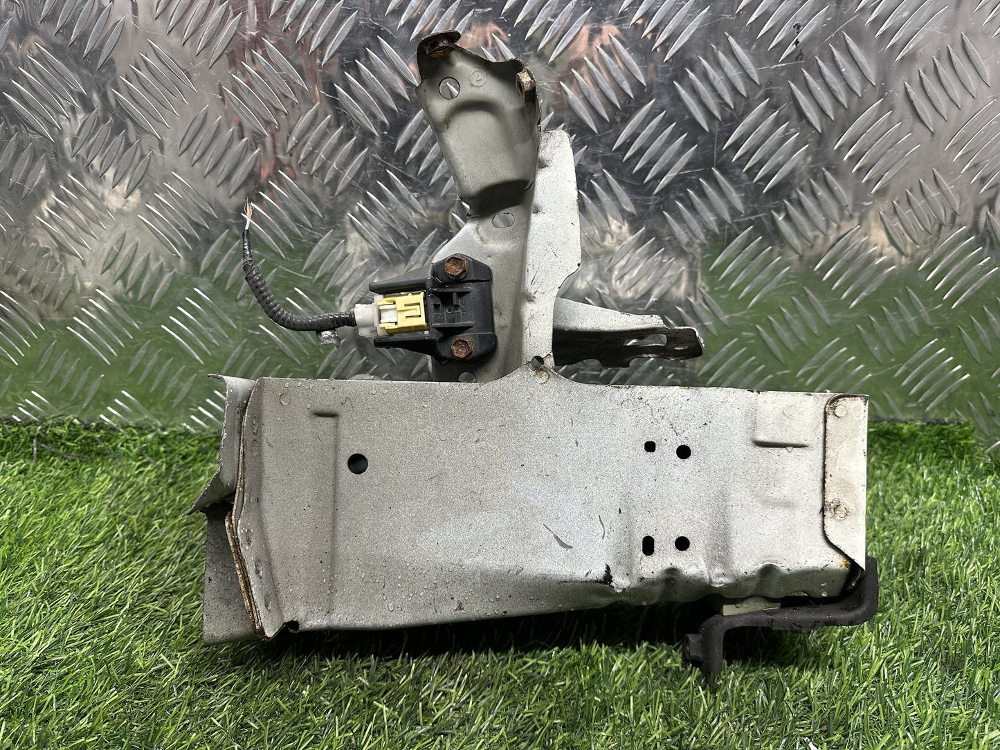 2004-2019 Toyota Hiace H200- Left Front Chassis Rail Extension PN: WIDE BODY