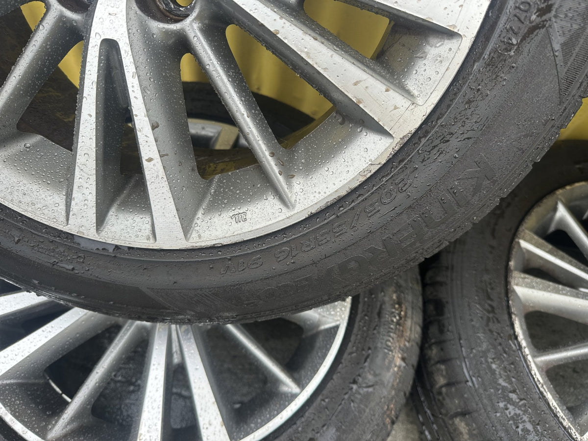2009-2015 Toyota Prius W30 - Wheel Set PN: 16” PRIUS 16x6 1/2J ALLOY 5x100