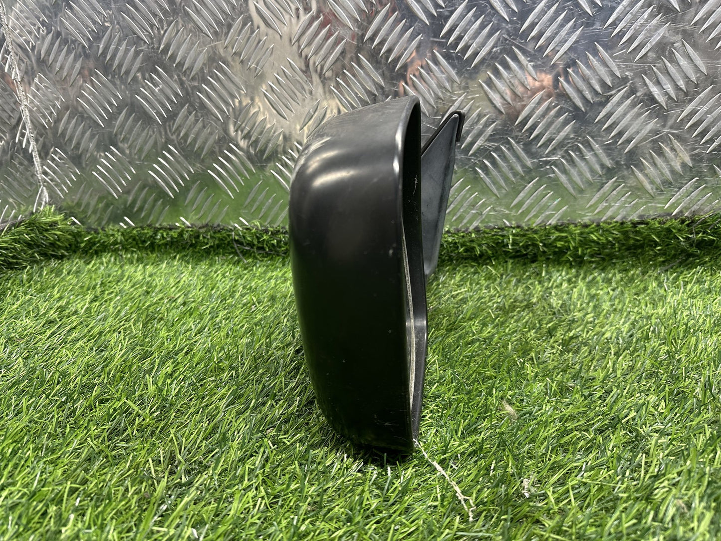 1995-2004 Toyota Hiace H100- Left Door Mirror PN: 3 WIRE TYPE