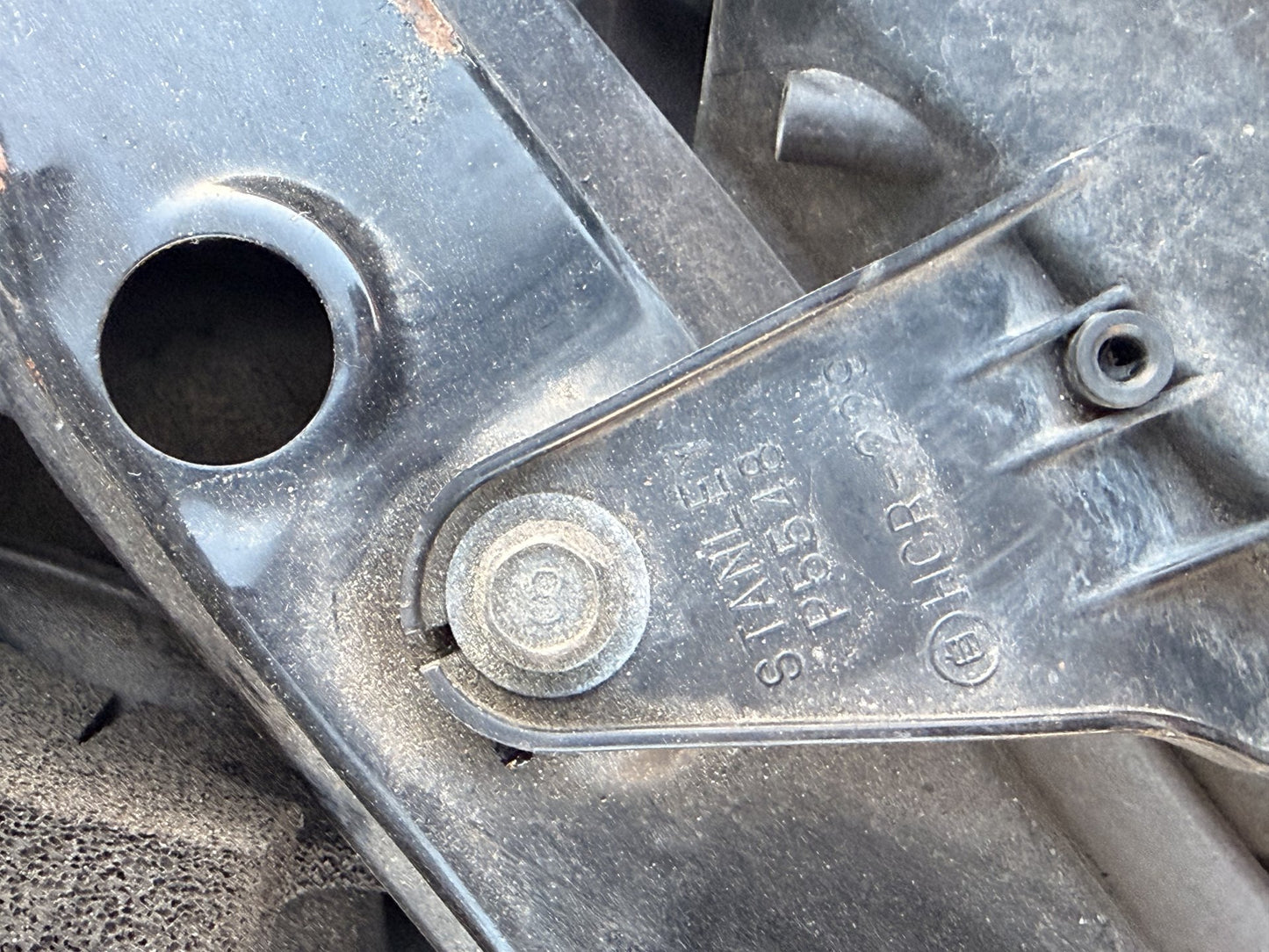 2007 Mazda Demio DY3W