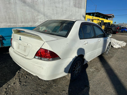 2004 Mitsubishi Lancer 4G15-G80177 WRECKING FOR PARTS ONLY