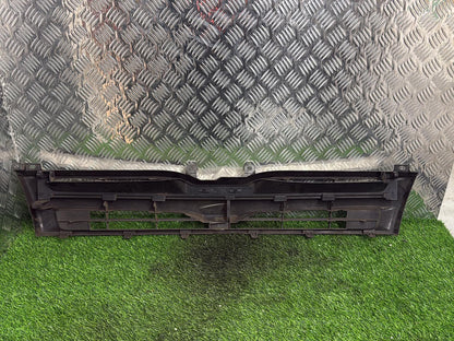2005 - 2009 Toyota Hiace Grille Widebody Type 53100-26290