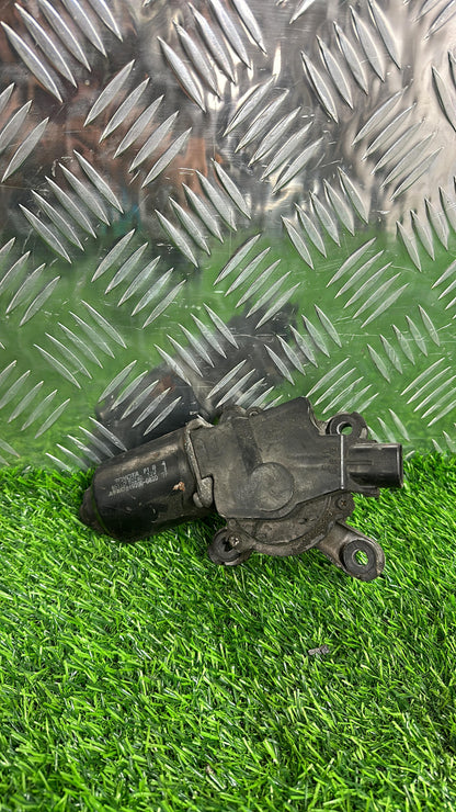 1996 - 2002 Toyota Land Cruiser Wiper Motor 85110-60240