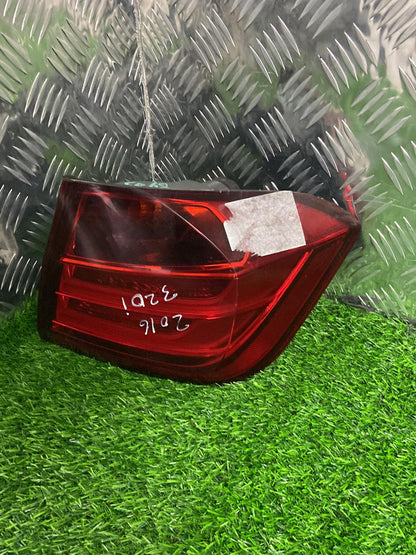2011 - 2018 BMW 320i Right Taillight 7259894-06