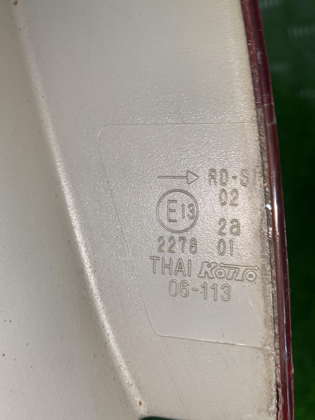2006 - 2012 Toyota Aurion Right Taillight KOITO 06-113
