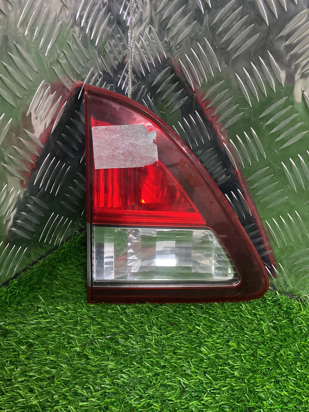 2006 - 2011 Mazda BT-50 Left Tailgate Light FV79-13435